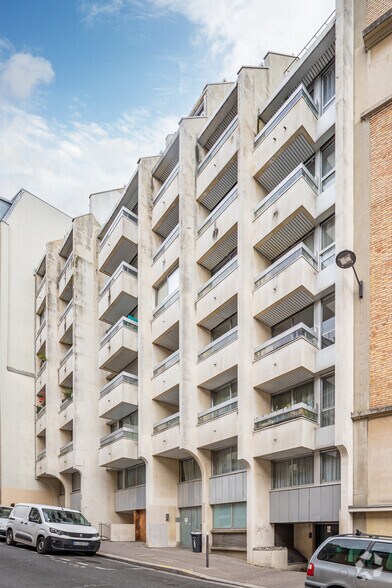 57 Rue Lhomond, Paris à louer - Photo du bâtiment - Image 2 de 5