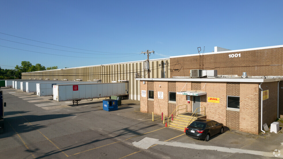 1001 Bond St, Charlotte, NC for lease - Building Photo - Image 1 of 16