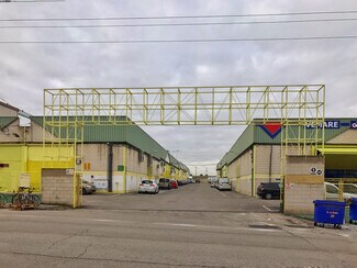 Plus de détails pour Avenida de Madrid, Valdemoro - Industriel à louer