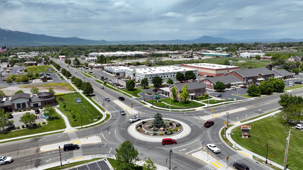 517 W 100 N, Providence, UT à louer - Photo du bâtiment - Image 3 de 20