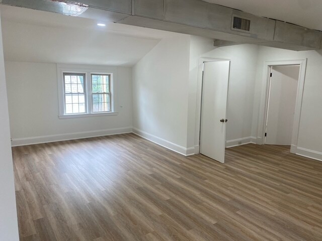 6901 York Rd, Baltimore, MD à louer - Photo du bâtiment - Image 3 de 14