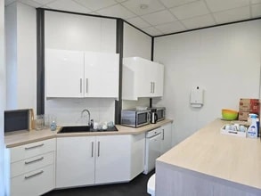 Office in Guyancourt for lease Interior Photo- Image 2 of 12