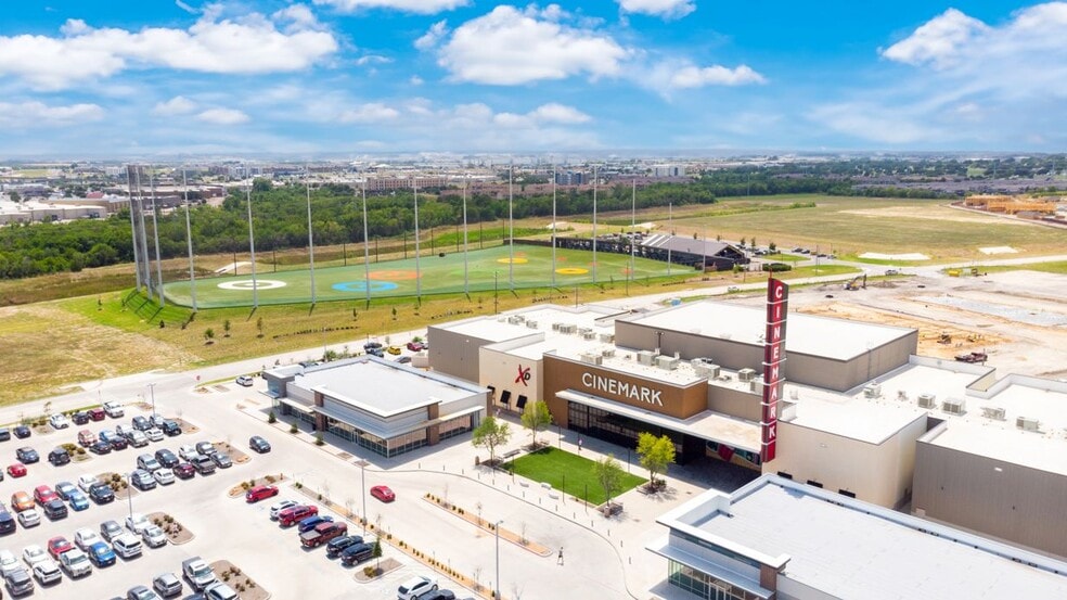 NWQ of I-35 S. and W. Loop 340/Highway 6, Waco, TX à louer - Photo du bâtiment - Image 3 de 12