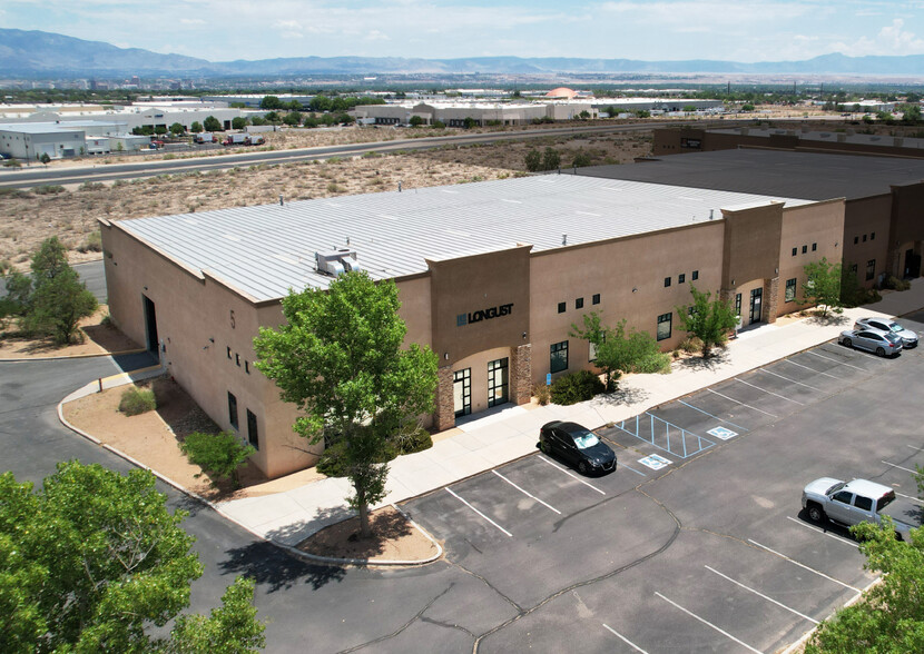 8500 Los Volcanes Rd NW, Albuquerque, NM à vendre - Photo du bâtiment - Image 1 de 1