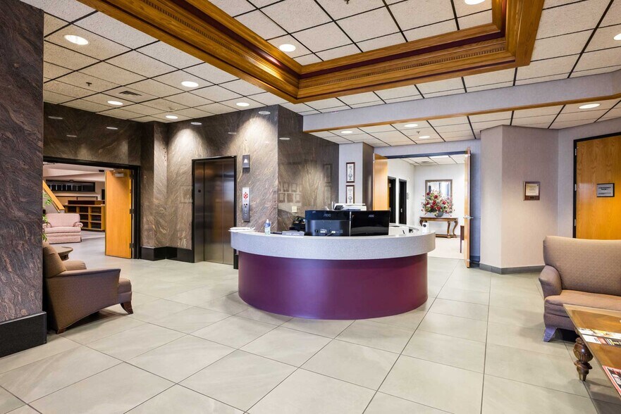 1100 E Bridger Ave, Las Vegas, NV à louer - Photo intérieure - Image 3 de 9