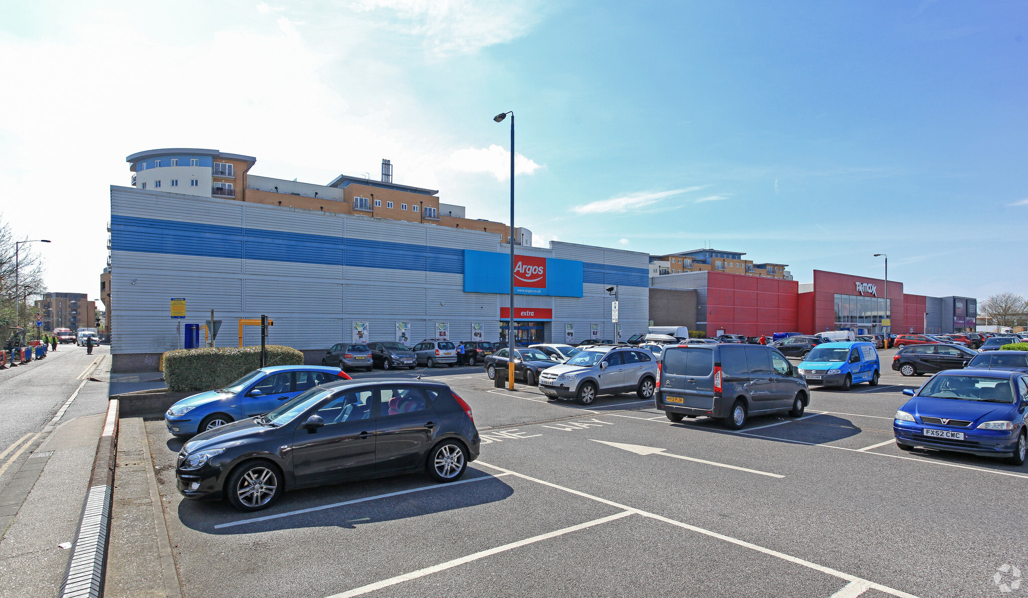 1-3 Drury Cres, Croydon for lease Building Photo- Image 1 of 7