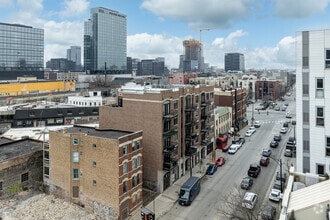 711 W Grand Ave, Chicago, IL - Aerial  map view - Image1