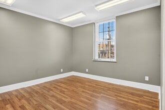 115 E Market St, Warrenton, NC for lease Interior Photo- Image 2 of 3