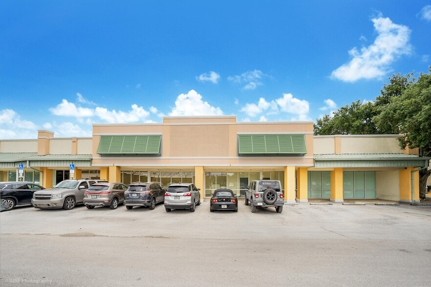 150-192 N Powerline Rd, Pompano Beach, FL for lease - Building Photo - Image 1 of 16