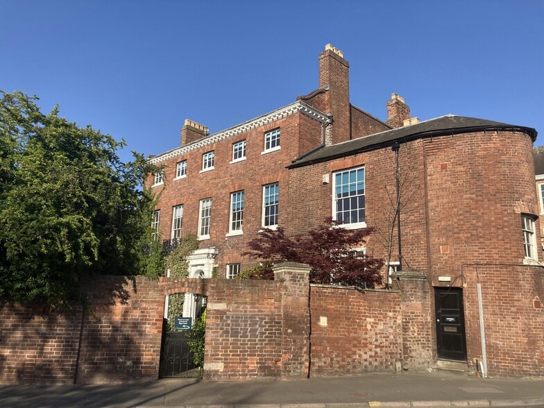 5 Deansway, Worcester for sale - Building Photo - Image 1 of 6