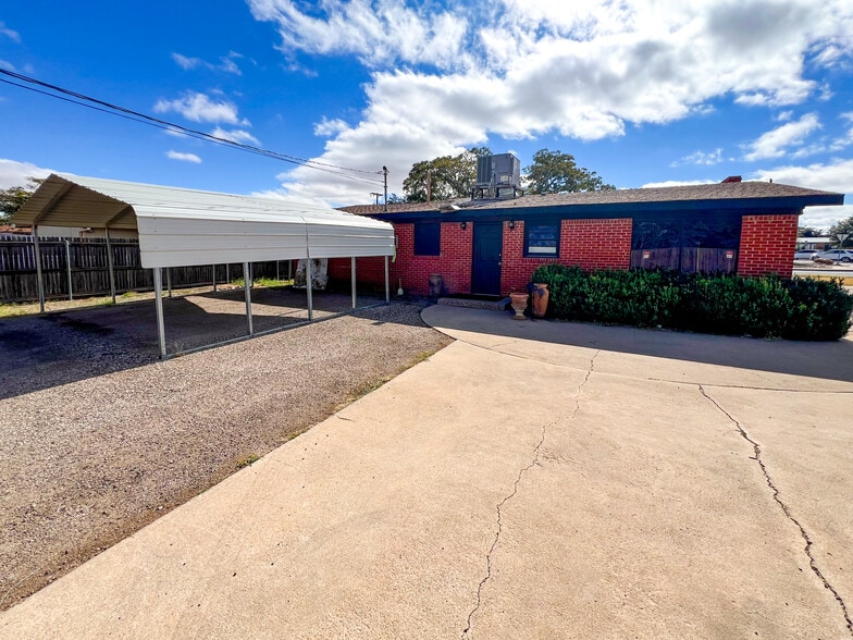 2604 W Kansas Ave, Midland, TX for sale - Building Photo - Image 3 of 14