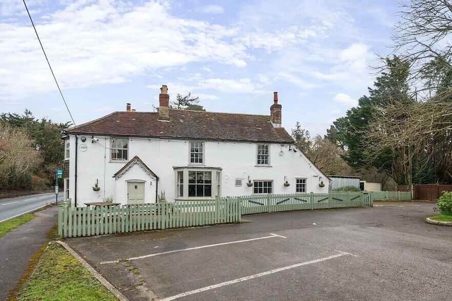 Southampton Road, Lymington à vendre - Photo principale - Image 1 de 3