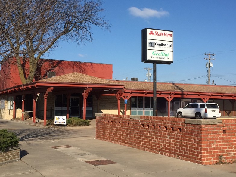 802-810 W Douglas Ave, Wichita, KS for sale - Building Photo - Image 1 of 1