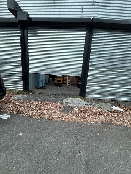 116 Campbell Ave, Staten Island, NY à louer - Photo du bâtiment - Image 2 de 14