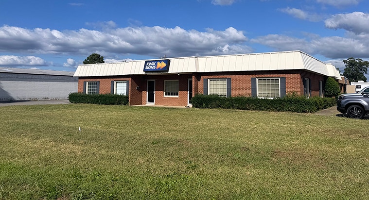 611 Research Rd, Richmond, VA for lease - Building Photo - Image 1 of 21