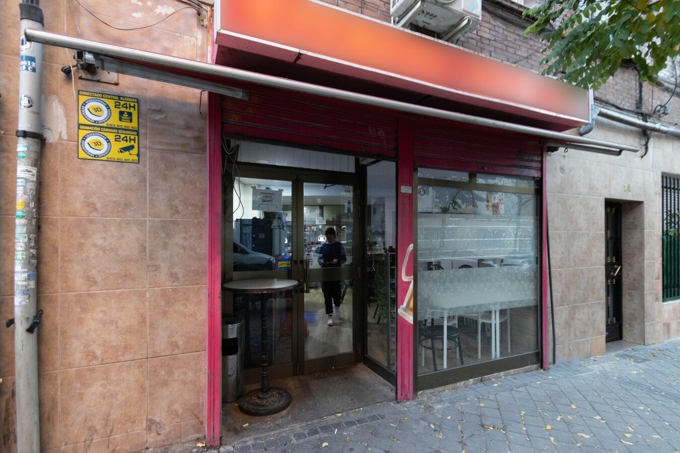 Madrid, MAD 28019 - Unit IZ -  - Interior Photo - Image 1 of 11