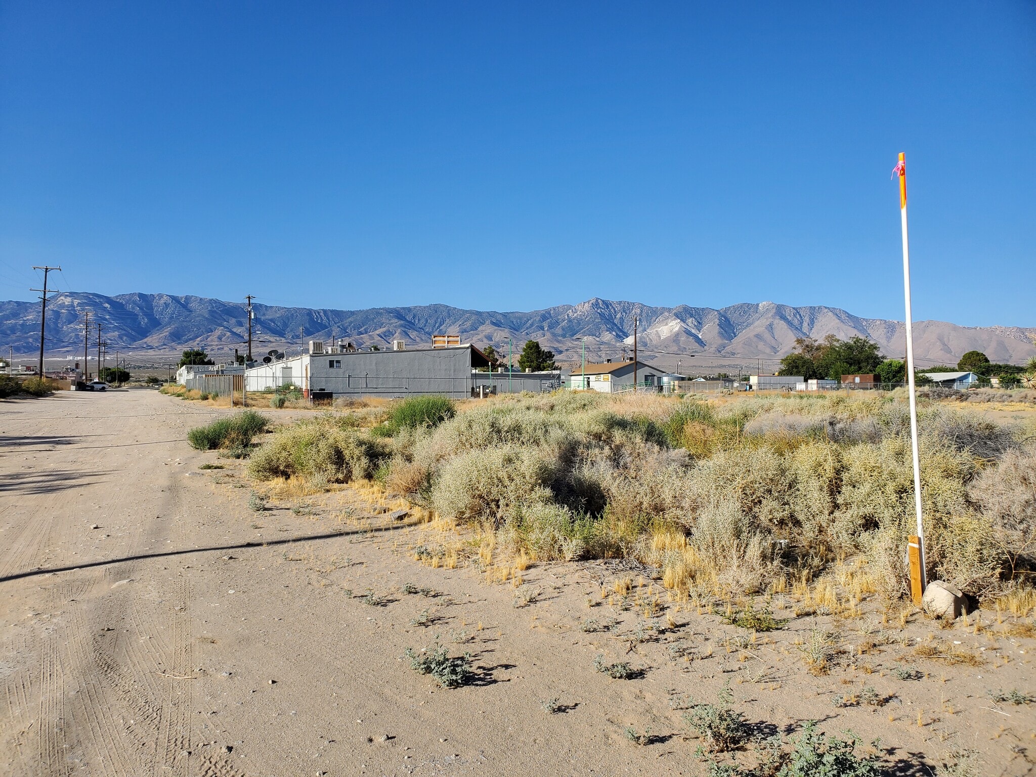 10600 Oracle, Lucerne Valley, CA for sale Primary Photo- Image 1 of 12