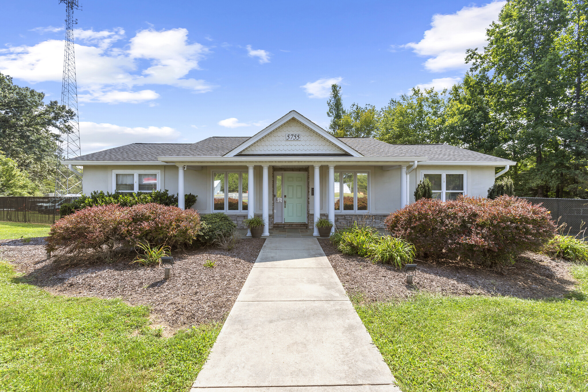 5755 Courthouse Rd, Spotsylvania, VA à vendre Photo du b timent- Image 1 de 51