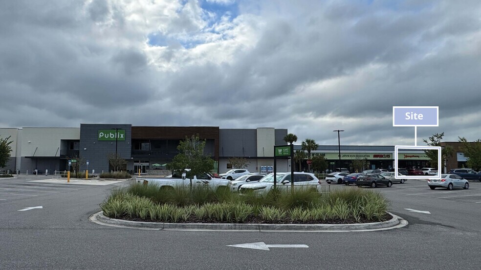 150-170 Village Commons Dr, Saint Augustine, FL for lease - Primary Photo - Image 1 of 3