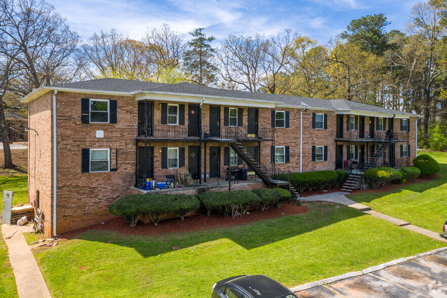 100 Valley Hill Rd SW, Riverdale, GA for sale - Primary Photo - Image 1 of 1