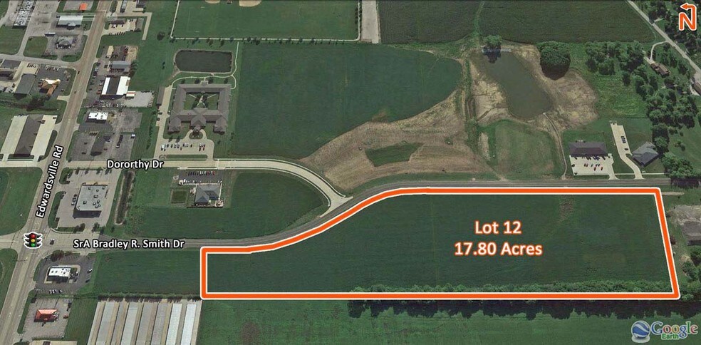 1940 Sra Bradley R Smith, Troy, IL à vendre - Photo du bâtiment - Image 2 de 12