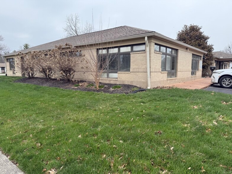 400 N Main St, Centerville, OH for sale - Building Photo - Image 1 of 14