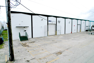 Plus de détails pour 7300 W 18th Ln, Hialeah, FL - Industriel à louer