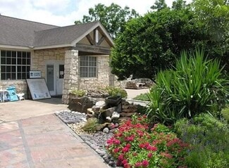 Plus de détails pour 1700 E Highway 90a, Richmond, TX - Industriel à vendre