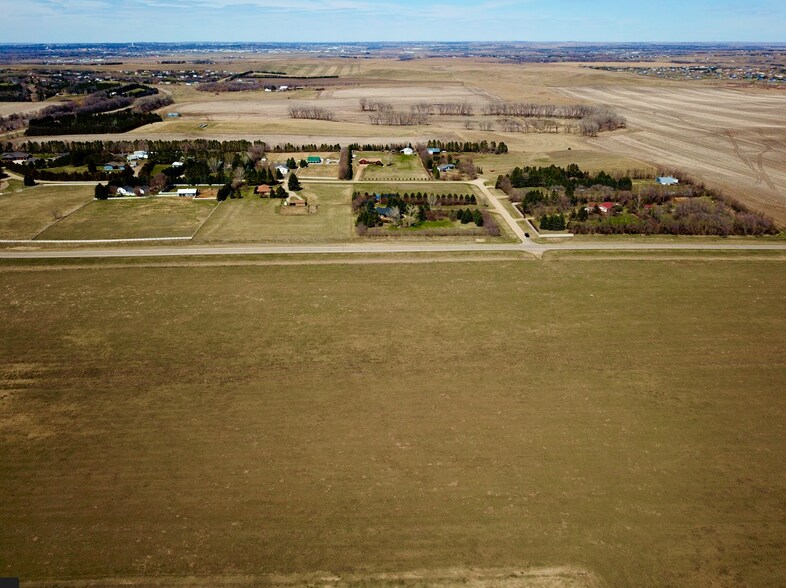4379 ND-1804, Bismarck, ND à vendre - Aérien - Image 3 de 10