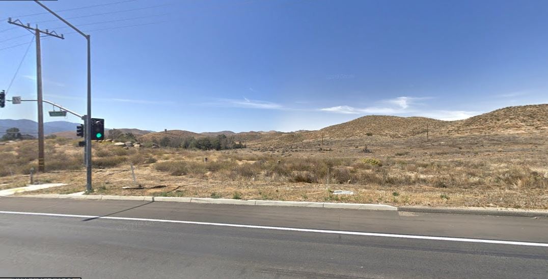 State Highway 74, Lake Elsinore, CA for sale Primary Photo- Image 1 of 17