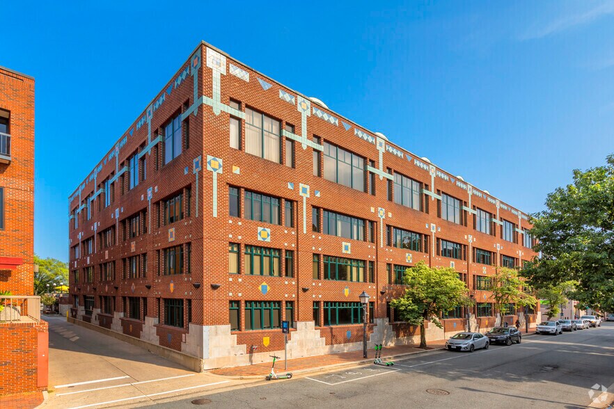 201 N Union St, Alexandria, VA à louer - Photo du bâtiment - Image 3 de 8