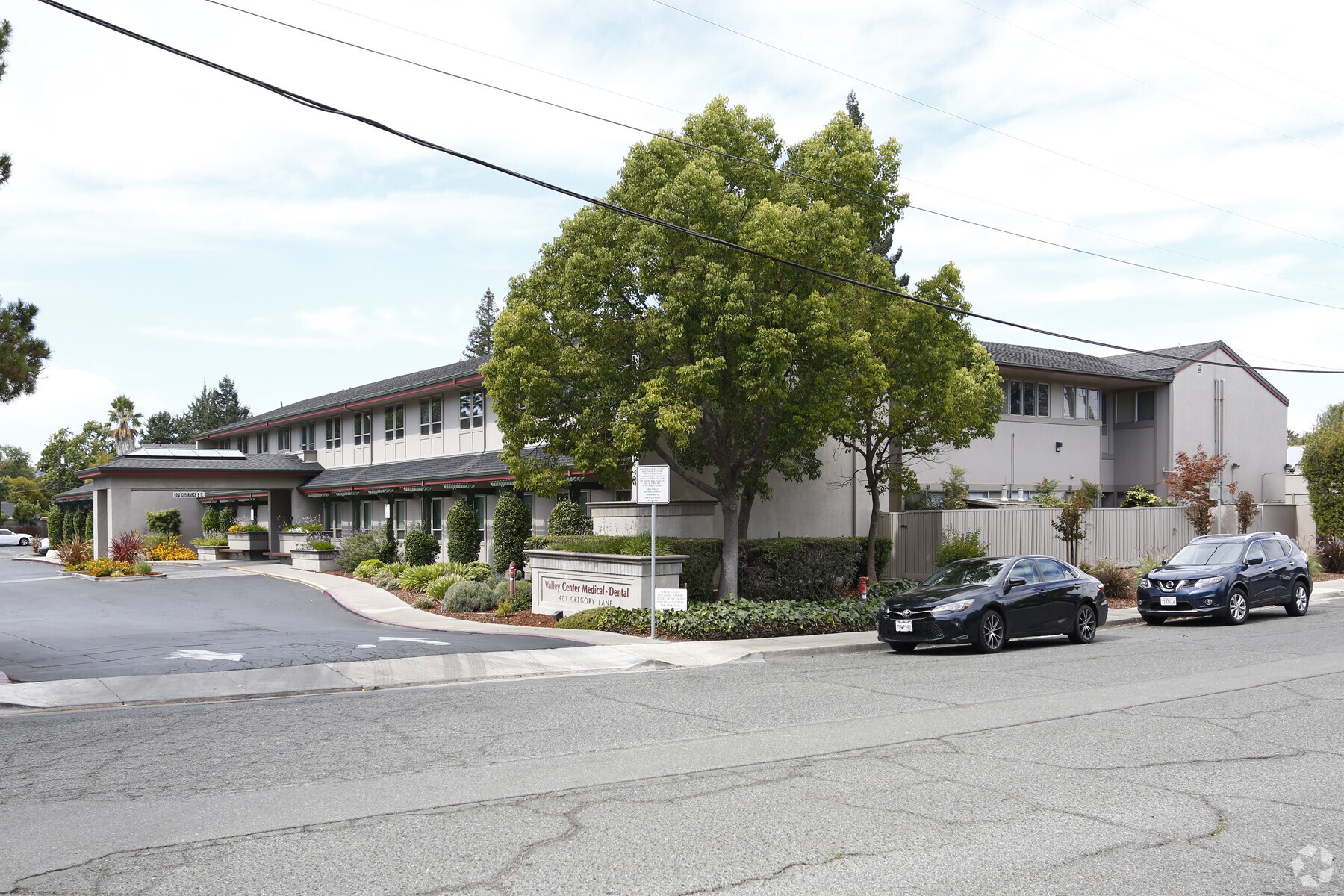 401 Gregory Ln, Pleasant Hill, CA à louer Photo du bâtiment- Image 1 de 9