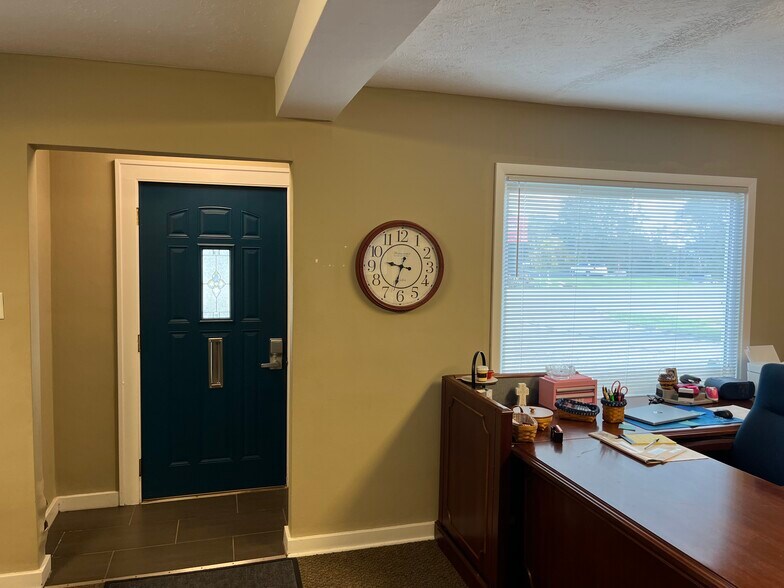 4715 Lincolnway East, Mishawaka, IN for sale - Building Photo - Image 3 of 28