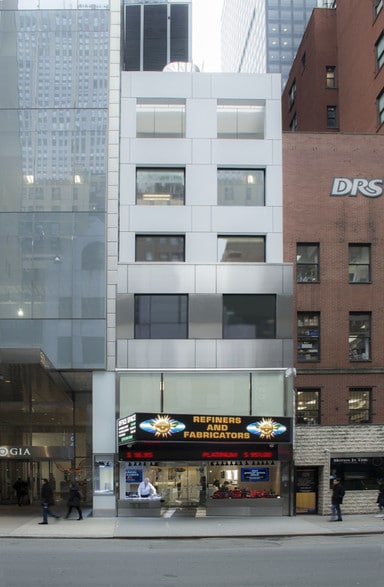 54 W 47th St, New York, NY for lease - Building Photo - Image 2 of 6