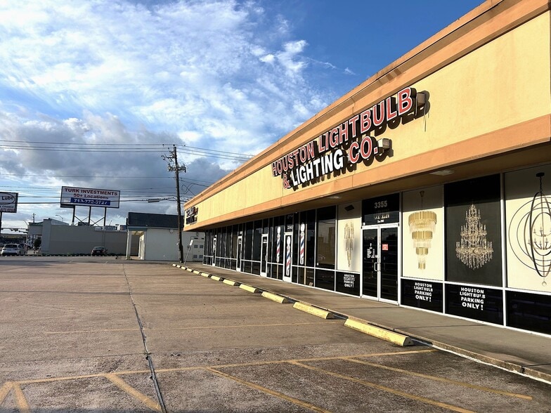 3337-3355 Fondren Rd, Houston, TX for sale - Building Photo - Image 1 of 7