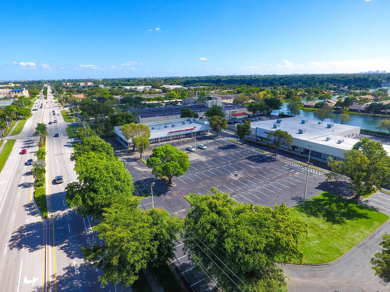 5060-5092 Coconut Creek Pky, Margate, FL for lease - Building Photo - Image 3 of 8