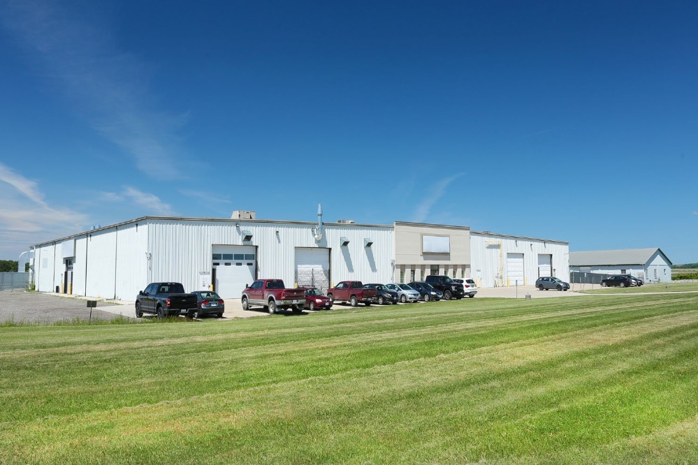 1425 Creamery Rd, London, ON for lease Primary Photo- Image 1 of 2