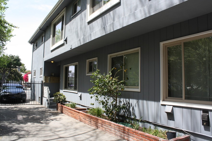 1224 N Fairfax Ave, West Hollywood, CA for sale - Building Photo - Image 3 of 26