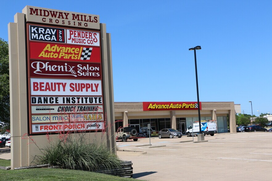2650 Midway Rd, Carrollton, TX à louer - Photo du bâtiment - Image 2 de 9