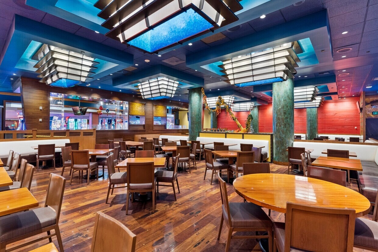 3300 S Las Vegas Blvd, Las Vegas, NV for lease Interior Photo- Image 1 of 2