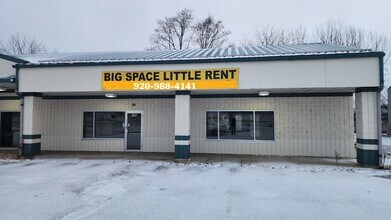 1632-1668 S Church St, Watertown, WI for lease Building Photo- Image 1 of 4