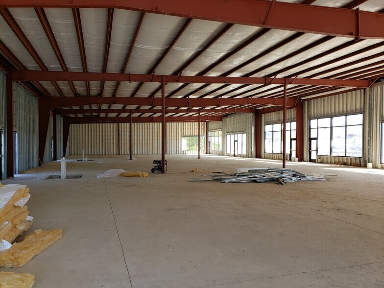 5660 Pebble Village Ln, Noblesville, IN à louer - Photo intérieure - Image 3 de 14