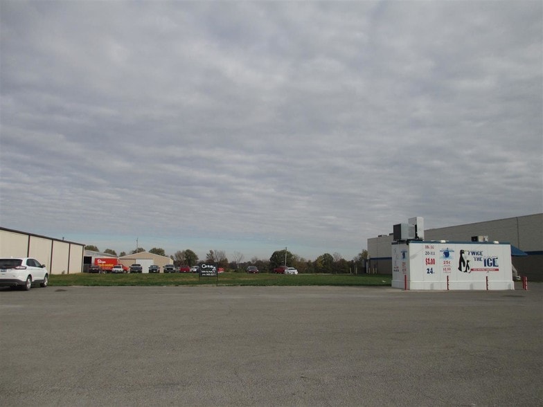 1302 N Market St, Sparta, IL for sale - Other - Image 2 of 7