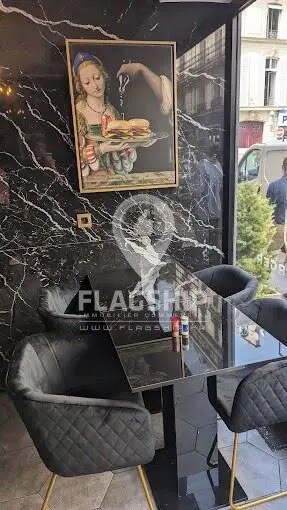 Retail in Paris for sale - Interior Photo - Image 2 of 5