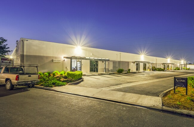 More details for 15132-15146 Goldenwest Cir, Westminster, CA - Industrial for Lease