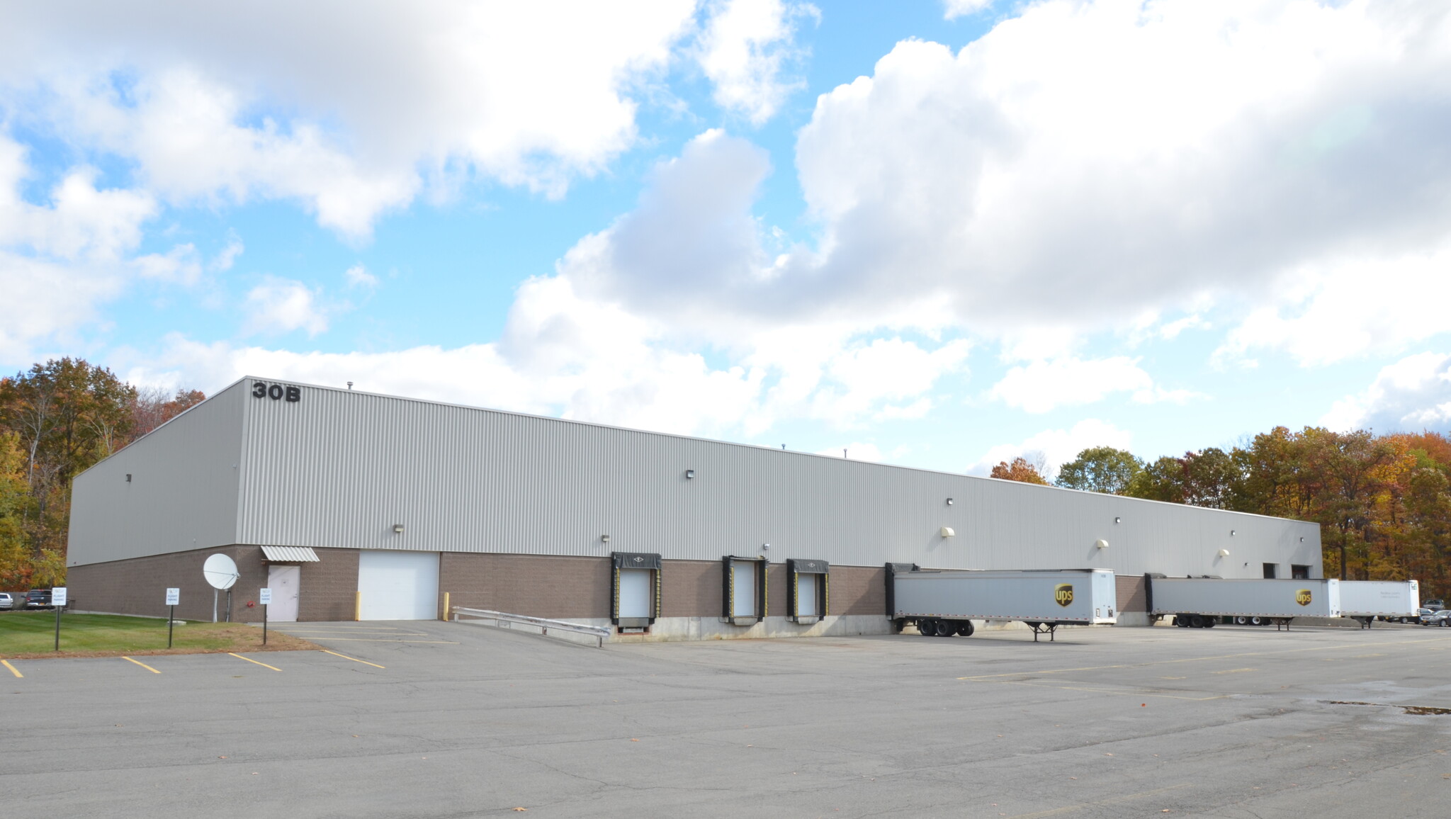 30B Post Rd, Colonie, NY for lease Building Photo- Image 1 of 13