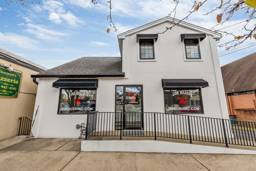 306-308 Union Blvd, Totowa, NJ à louer - Photo du bâtiment - Image 1 de 19