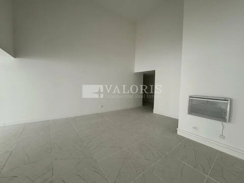 Bureau dans Lyon à louer - Photo intérieure - Image 3 de 4