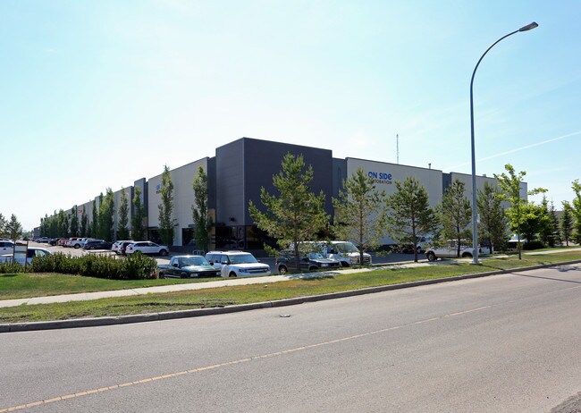 Plus de détails pour 18507-18547 104 Av NW, Edmonton, AB - Industriel à louer
