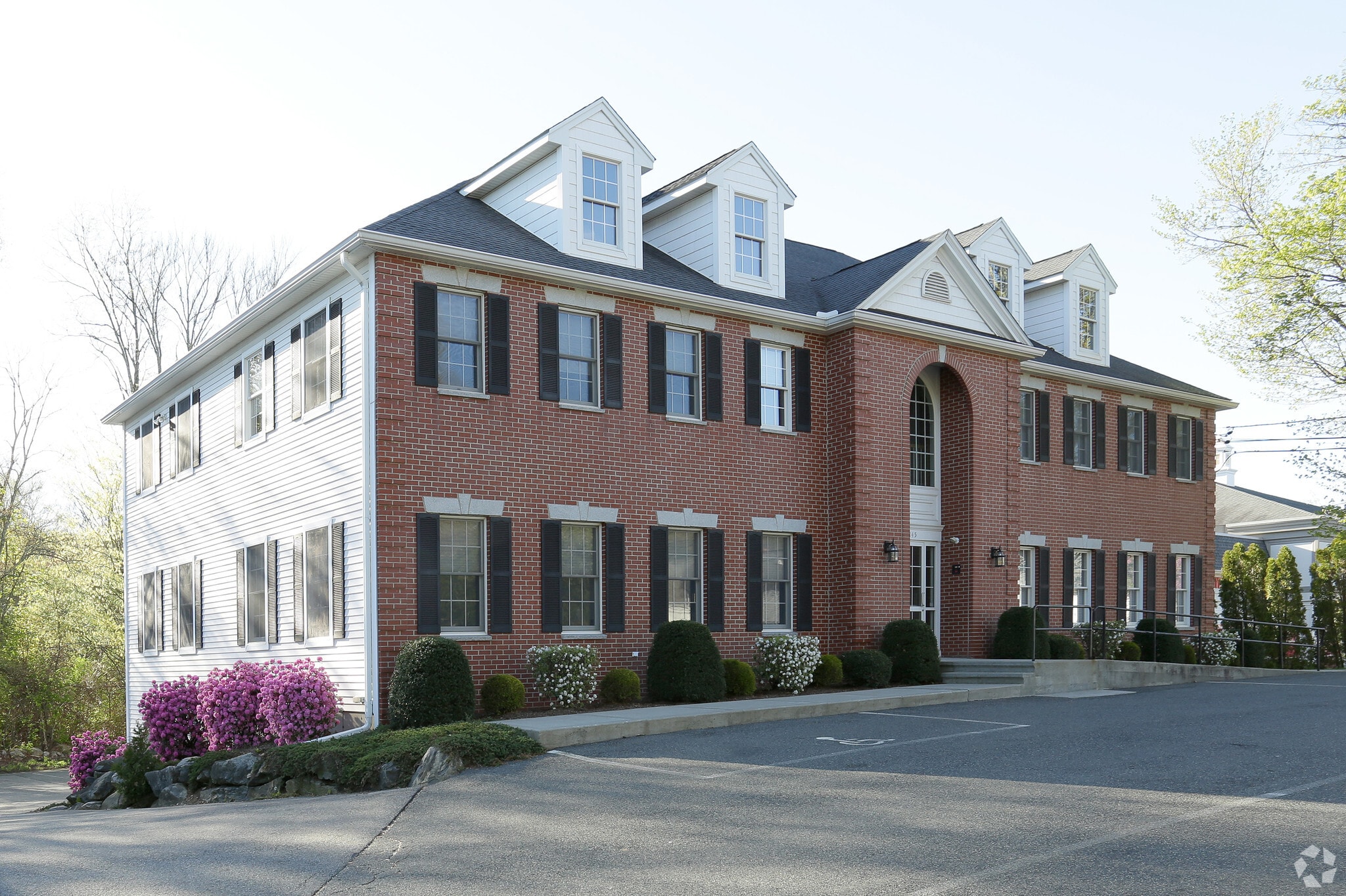 2145 Diamond Hill Rd, Cumberland, RI for lease Primary Photo- Image 1 of 9